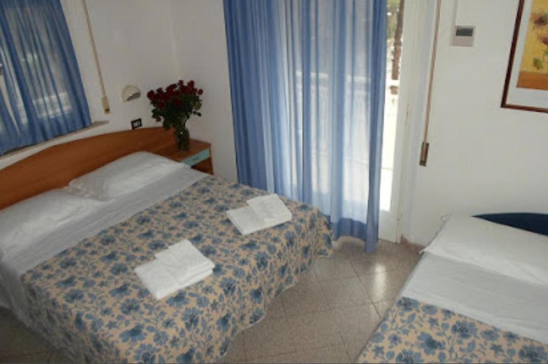 Hotel Franca Мисано Адриатико Екстериор снимка